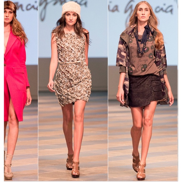 Maria Garcia ~ Brazilian Fashion Designer Collection ~ Unique Unusual Runway - Picture 2 of 6